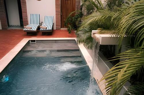 Casa Colonial en Centro Histórico con piscina - image 3