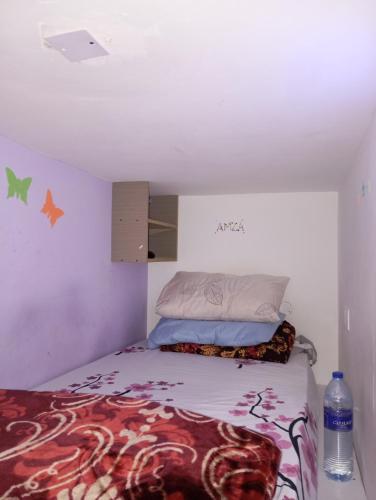 1 twin bed