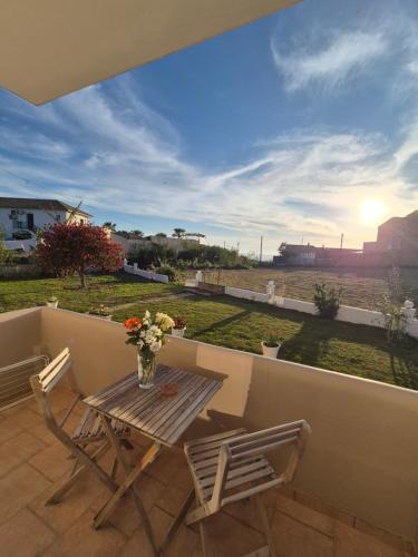 Maresia Apts & Studios 3