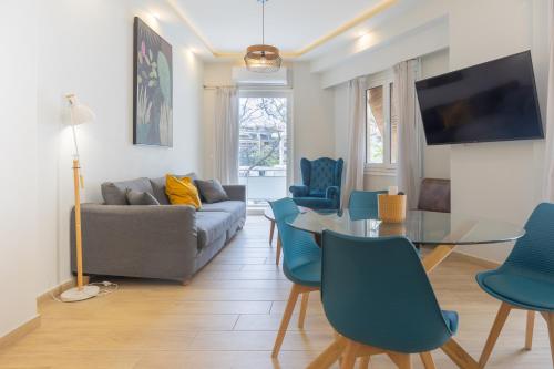 New Ventiri Family Suite 1, near Hilton, Athens central, fully equipped, Athens
