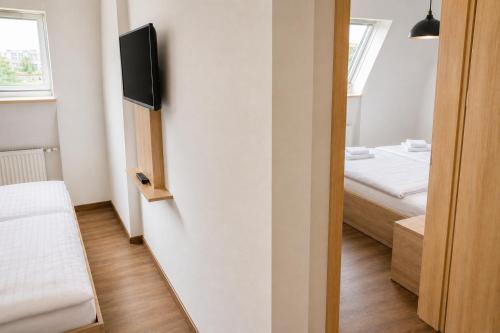 Quad room, 4 beds
