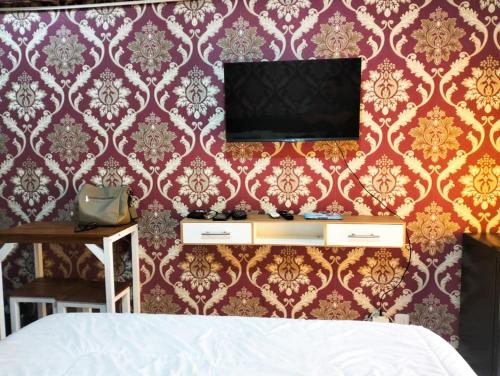 Urbanview Hotel at Suncity Residence Apartemen Sidoarjo - image 4