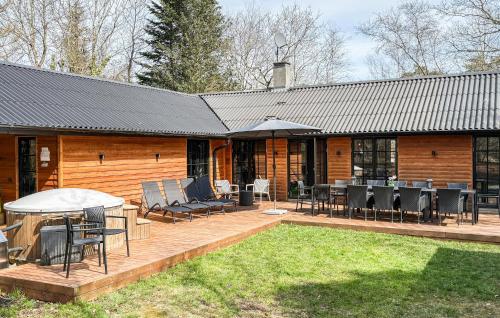  5 Bedroom Nice Home In Nexø in Neksø