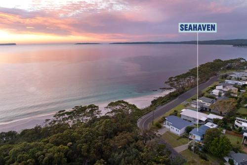 Seahaven | Stunning water views | 3pm check out – khách sạn tại Bãi biển Hyams