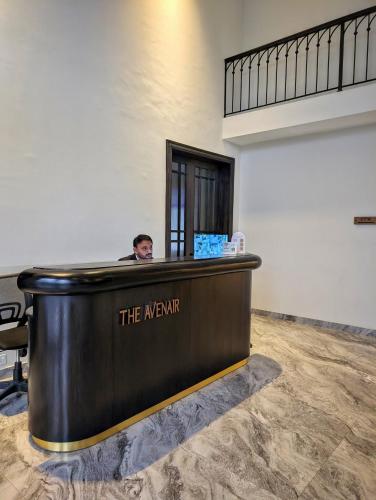 The Avenair MM Alam Gulberg - 1 Bedroom Apartment in Central Lahore - image 7