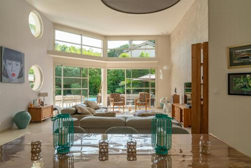 Exterior view, Villa With Lush Garden In Castelnau-Le-Lez in Castelnau-le-Lez