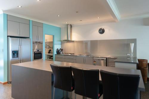 Bramston on the Beach - A Private Poolside Oasis in Bramston Part
