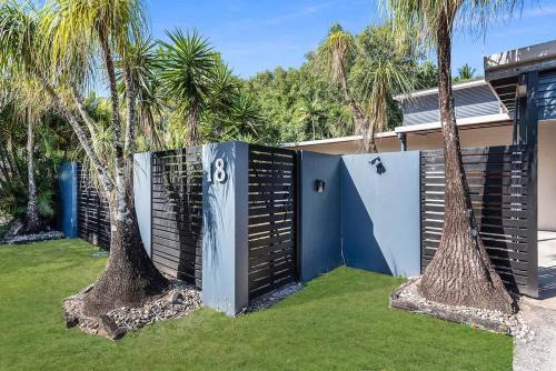 Bramston on the Beach - A Private Poolside Oasis in Bramston Part