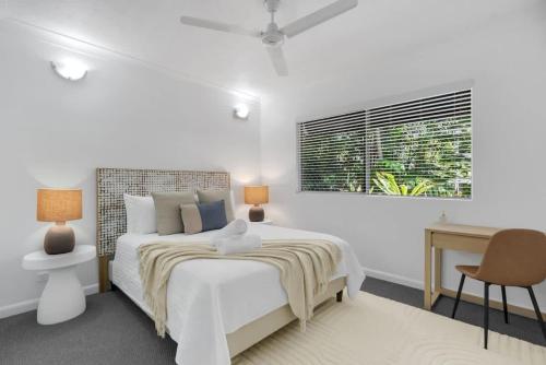 Leafy Solace - A Contemporary Cairns City Hideaway, Cairns (zdjęcie 3)
