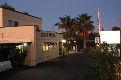 Bejárat, Roma Motel in Roma