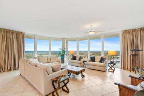 Caribe Resort by Hosteeva in Perdido Beach