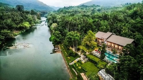 . Aramya Riverfront Boutique Resort Kitulgala - A Haven for Adventure and Serenity