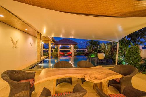 帕普拉植物園別墅 (Pa Prai Villa At The Plantation) in 攀武里