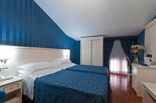 Trevi 41 Hotel - image 4