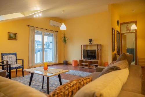 Hierophant Apartment Vuk Monument City Center