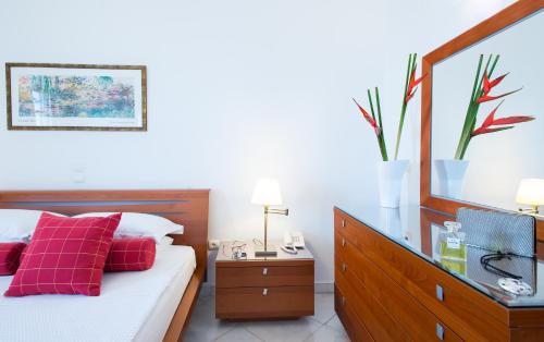 86272769 Hotel Adonis