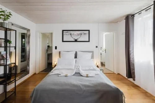 Danube Rooms Abteistrasse - Self Checkin - kostenlos Parken direkt an der Unterkunft - Ideal für Geschäftsreisende und Städtetrips in Passau, Deutschland