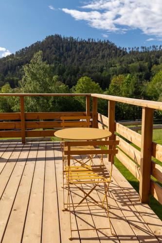 Balkons/terase, la cabane aux chevaux in Taintrux