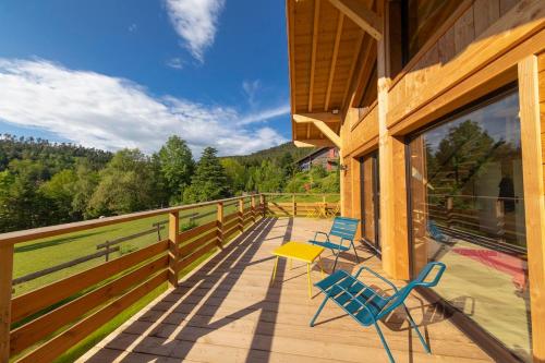 Balkons/terase, la cabane aux chevaux in Taintrux