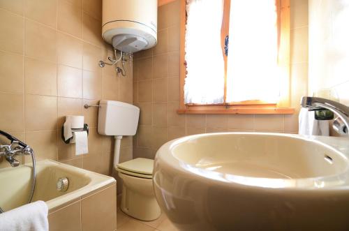 Bathroom, Appartamenti Il Sogno in Campodolcino