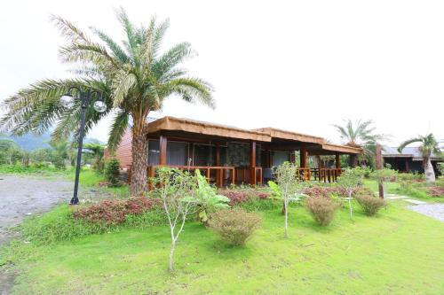 Ruisui Palm Lakes B&B