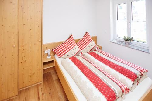 Two-Bedroom Apartment room in Oberstdorfer Bergwelt Herbers