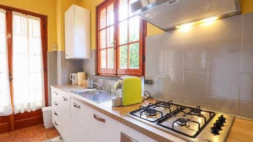 Country Mountain Apartment - Wi-Fi, Free Parking in Localita Goraiolo