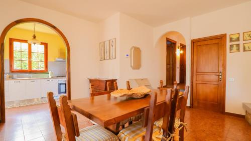 Country Mountain Apartment - Wi-Fi, Free Parking in Localita Goraiolo