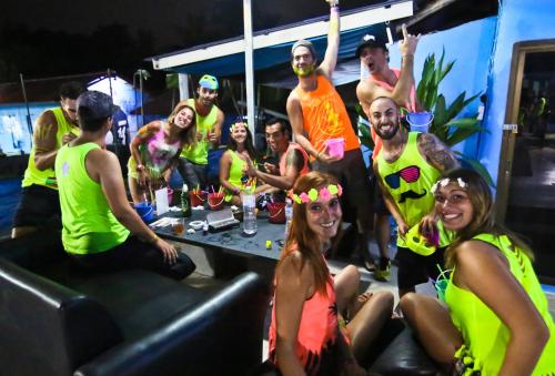 Phangan Arena Hostel - Tap to explore photos
