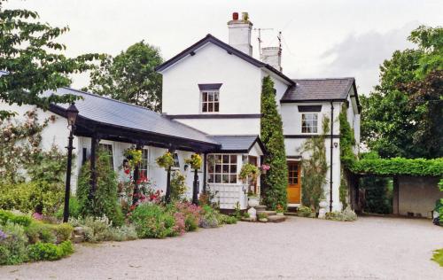 Eyarth Station Guest House, , North Wales