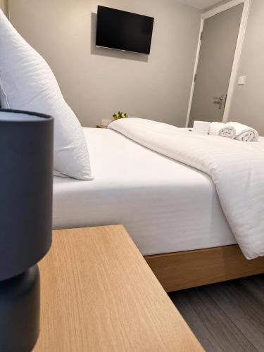 The RS Prime - Homestay Premium Private Rooms Near Train Station, Airport, NEC For Company, Contractor Stays - HS2, JLR Onsite Secure Parking, Birmingham (photo 10)