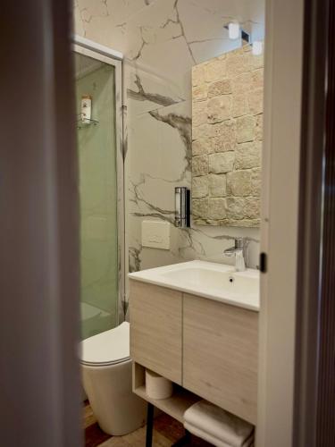 Bathroom, White House R&B in Campobello di Licata