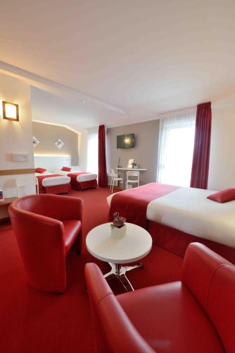 Inter-Hôtel Loval