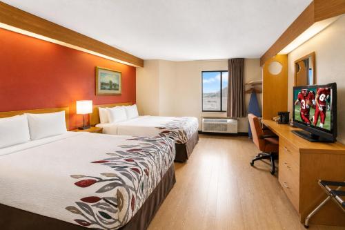 Red Roof Inn Branson - image 26
