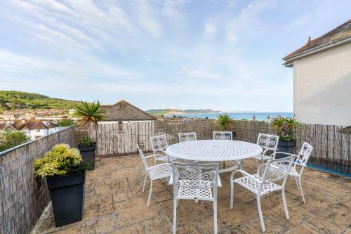 2 Hadleigh Villas – Lyme Regis
