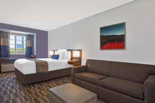 Microtel Inn & Suites by Wyndham Gardendale - image 10
