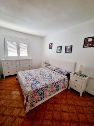 Cristianos III - image 5