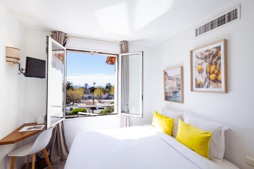 1 queen bed