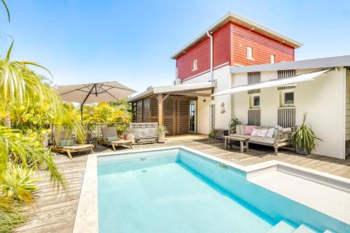 TROPIKAPPART - Charming studio with pool access