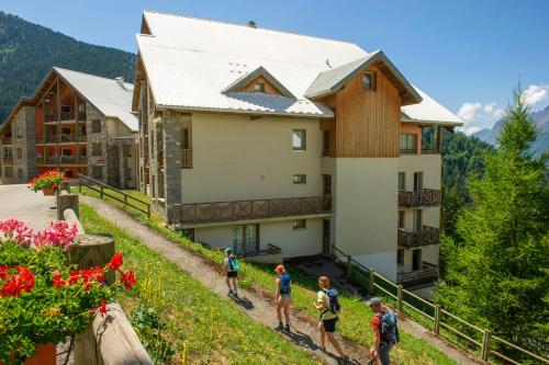 Résidence Capfun Couleurs Soleil, Oz en Oisans 4
