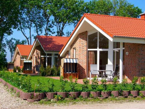 "Ferienhof Hinz" - Ferienhaus Hofkieker – khách sạn tại Fehmarn