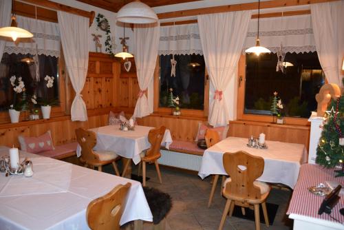 Hotel Gasthaus Schwarzenstein – Ginzling, IL