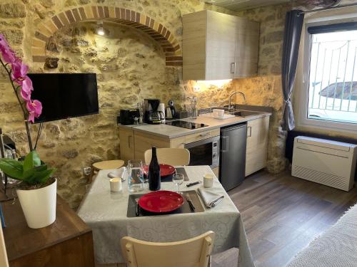 Studio Deluxe Hermès - Location saisonnière - Saint-Chamas