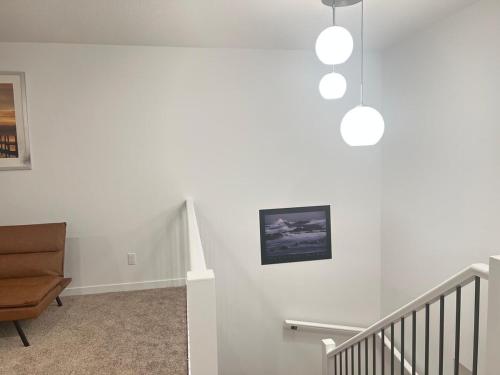 Cozy Edmonton Retreat Near West Edmonton Mall in Acheson (AB)