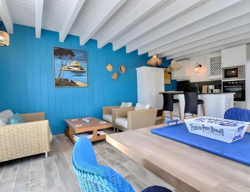 La Maison bleue Domainedecolomban