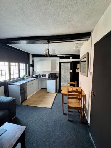 Kitchen, The New Inn in Salisbury