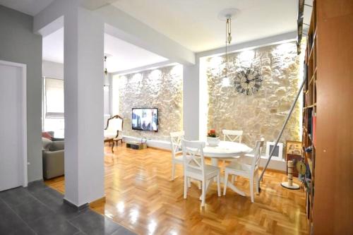 Apollo City Stay in Plaka