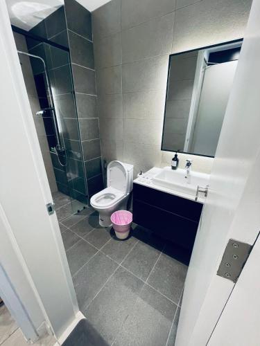 DYNAMIC SUITE's AT A X O N KUALA LUMPUR - image 5
