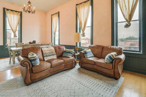 Walk to Events & Dining: Updated Brownwood Apt in บราวน์วูด (TX)