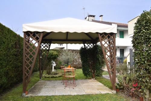 Dārzs, Welc-ōM Riviera del Brenta Red Apartment (Welc-oM Riviera del Brenta Red Apartment) in Vigonovo (Padua)